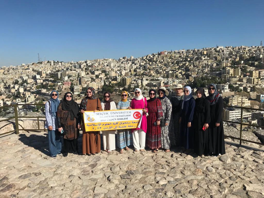 Öğrencilerimiz Ürdün'de!